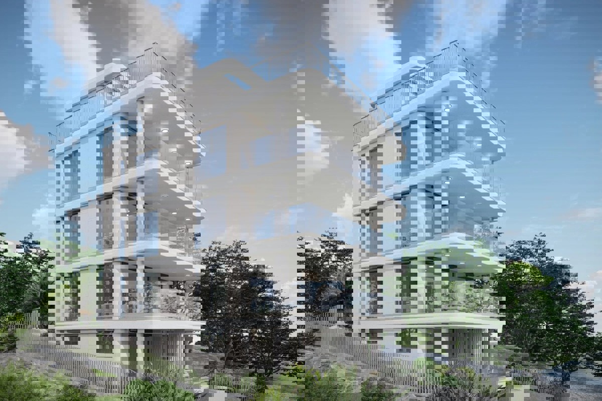 Attico moderno con due camere da letto e terrazza sul tetto in un edificio di nuova costruzione