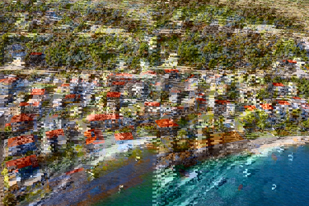 Terreno edificabile in posizione privilegiata con vista mare