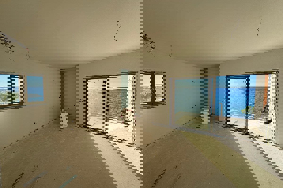 Appartamento bilocale con vista mare