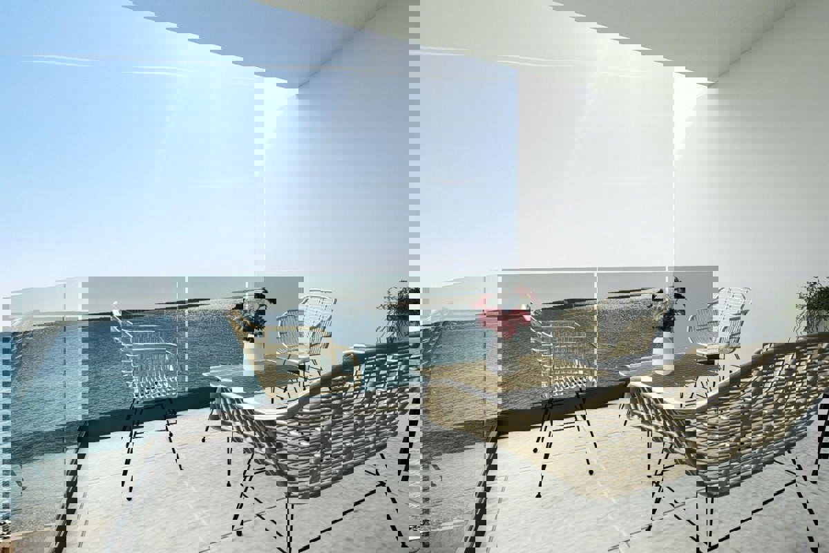 Appartamento bilocale con vista mare