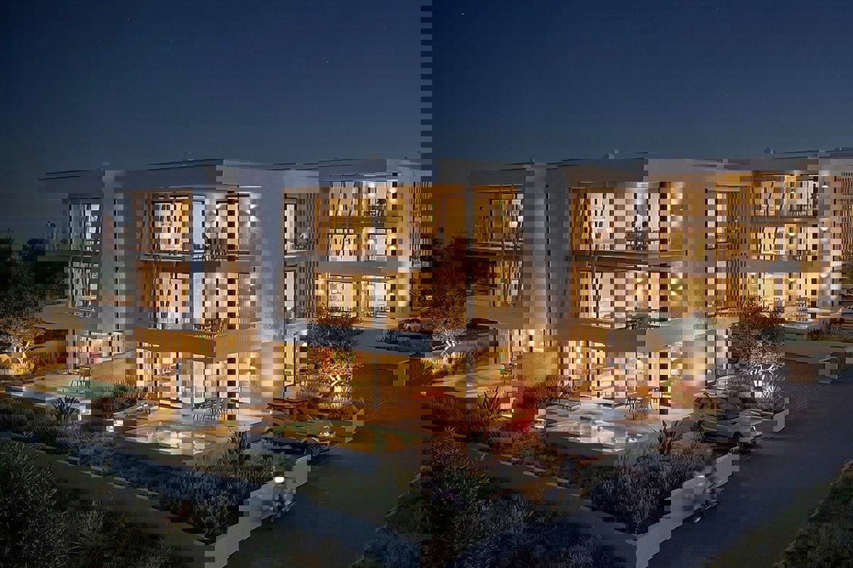 Appartamento in un edificio di nuova costruzione con piscina