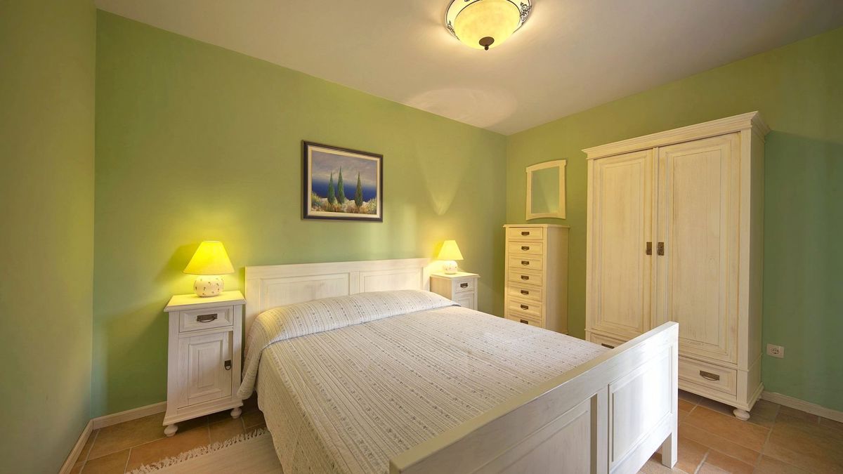 Casa in pietra unica al mare