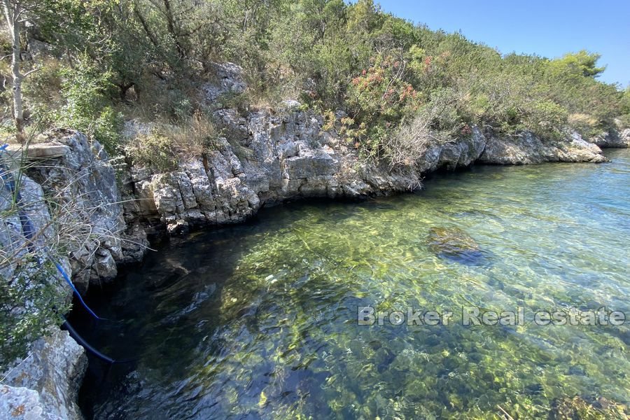 Terreno agricolo prima fila mare