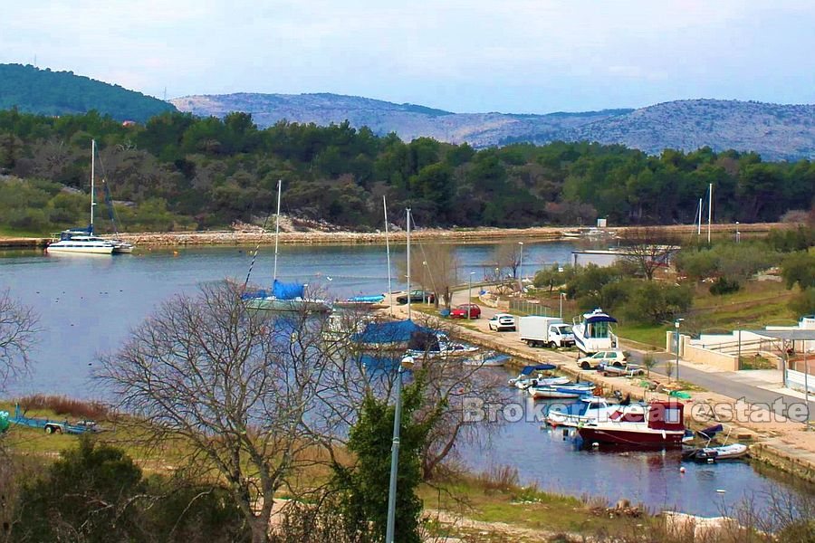 Terreno edificabile con vista sul mare aperto