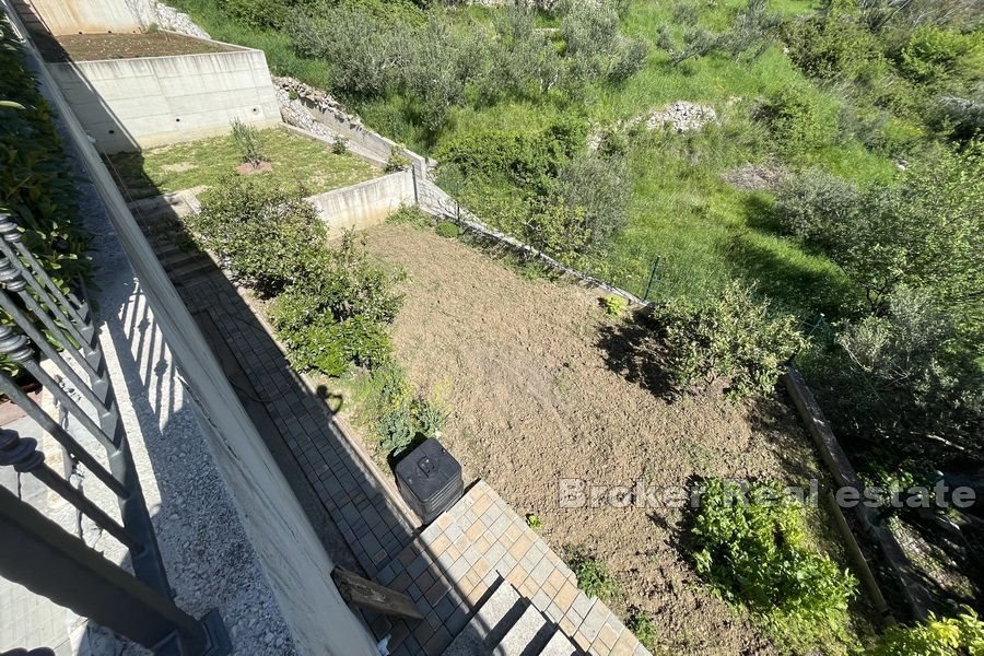 Palazzina con vista mare