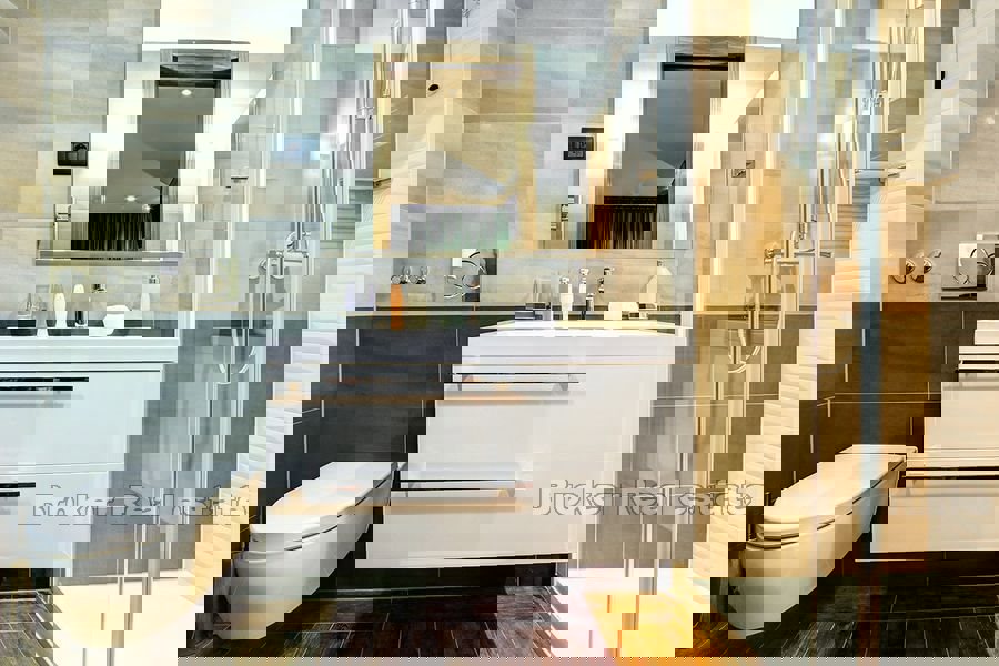 Camere turistiche con reception