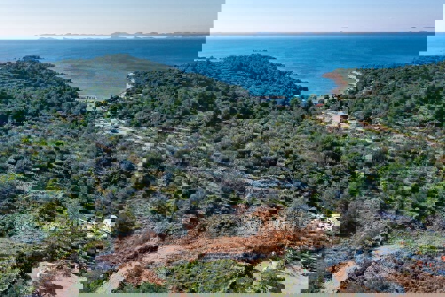 Terreno edificabile non lontano dal mare
