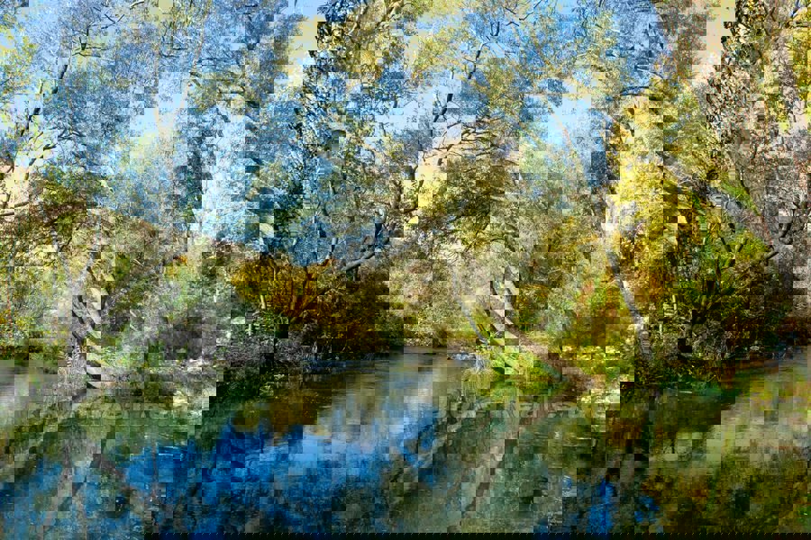 Vecchia casa di pietra per ristrutturazione, in vendita