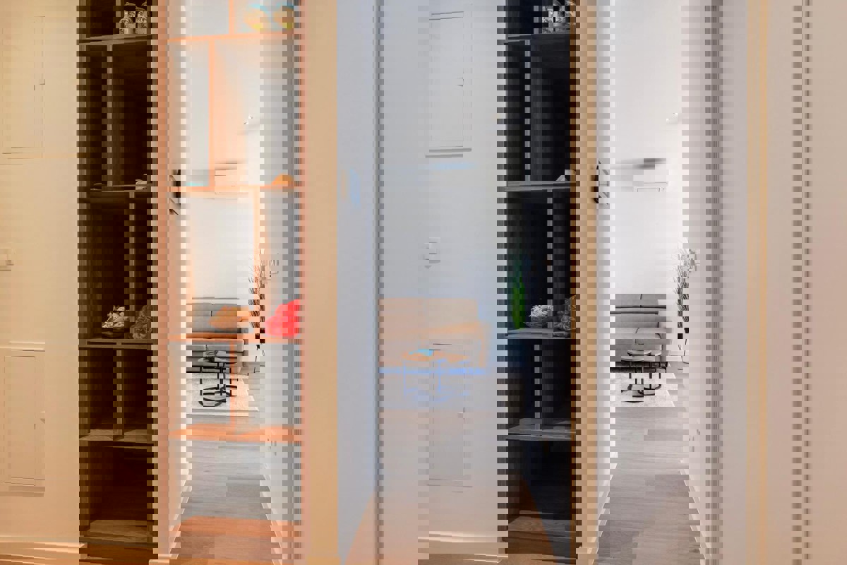 Appartamento con due camere da letto in prima fila sul mare