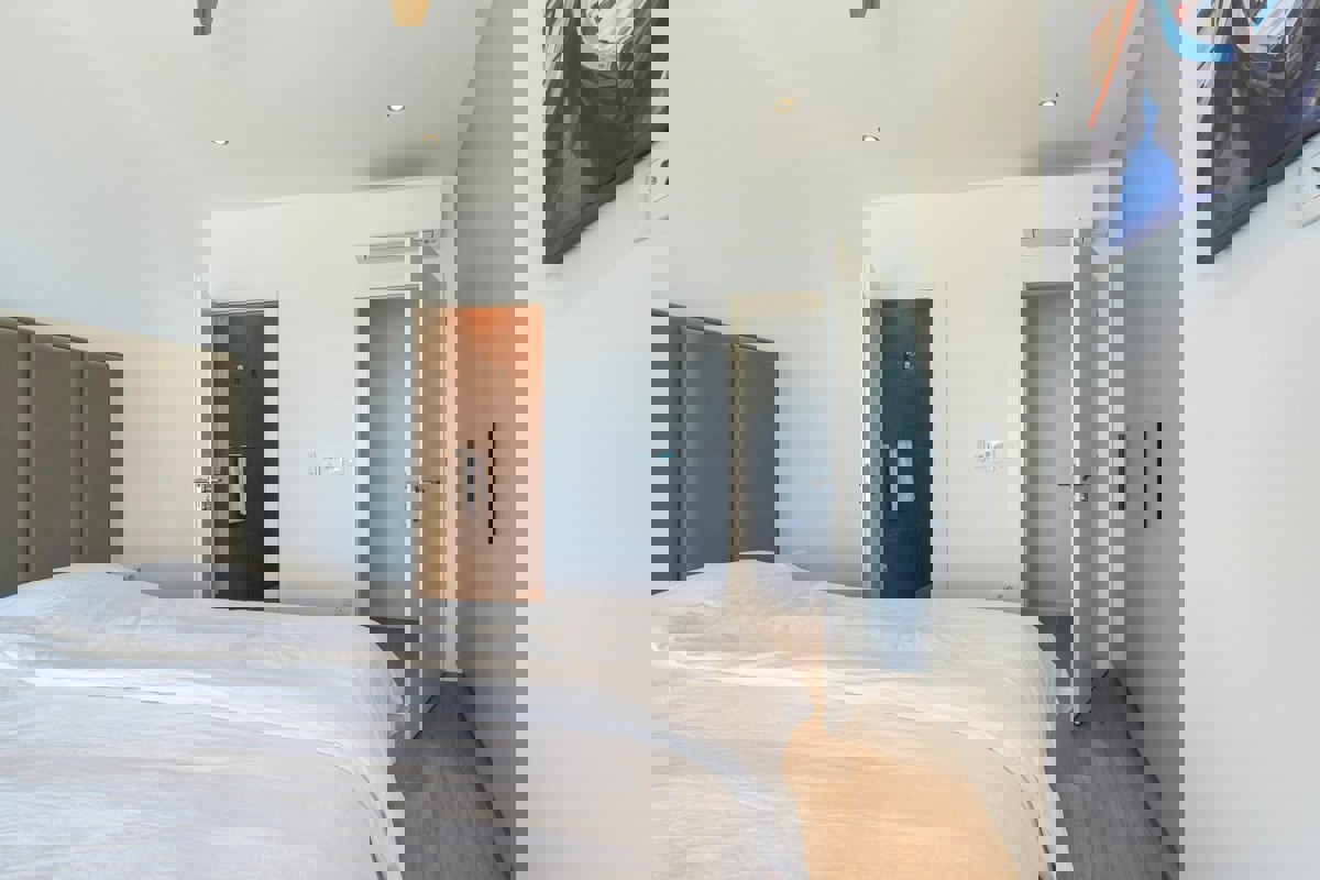 Appartamento con due camere da letto in prima fila sul mare