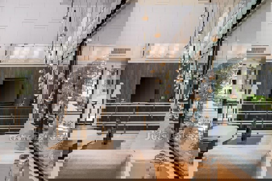 Villa di lusso con piscina e vista mare