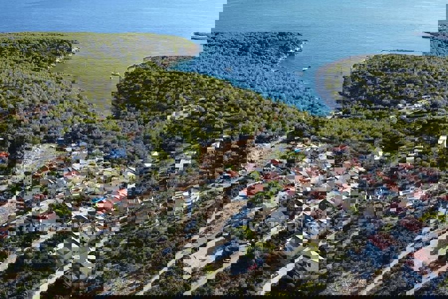 Terreno con vista mare e progetto