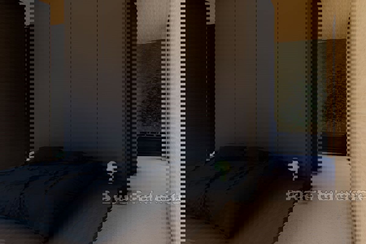 Terreno attraente con un progetto con vista aperta sul mare