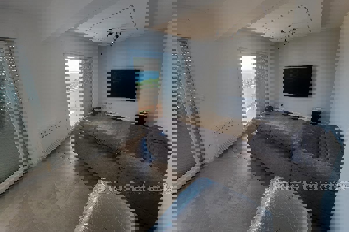 Bellissimo appartamento con vista sul mare