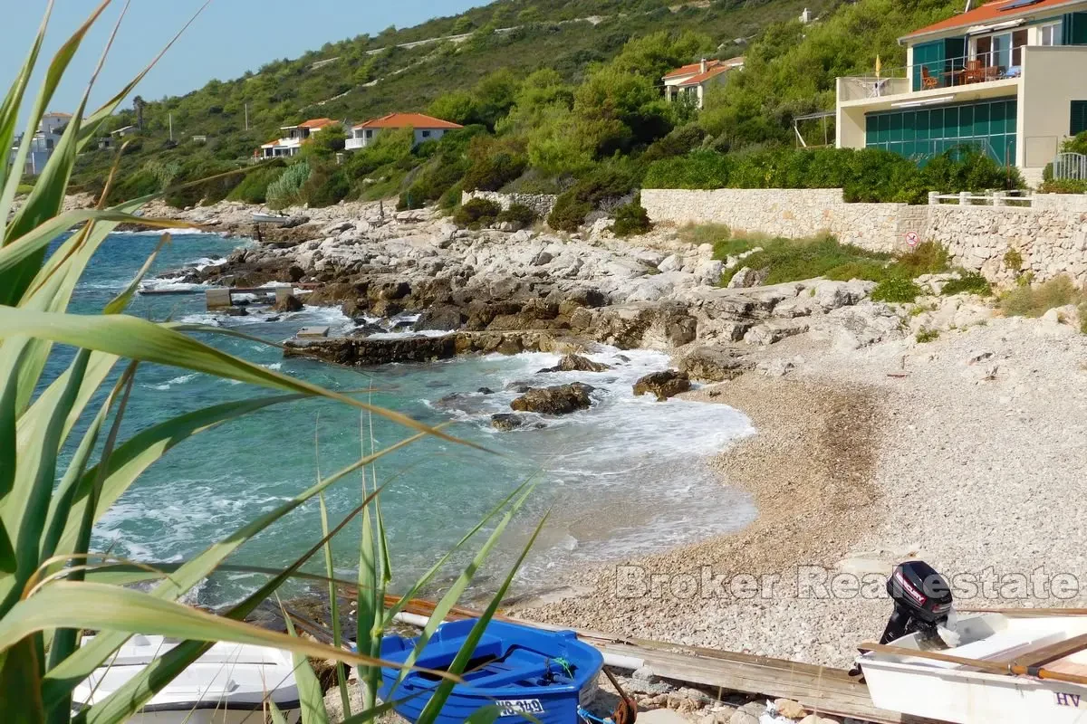 Palazzina indipendente vicino alla spiaggia