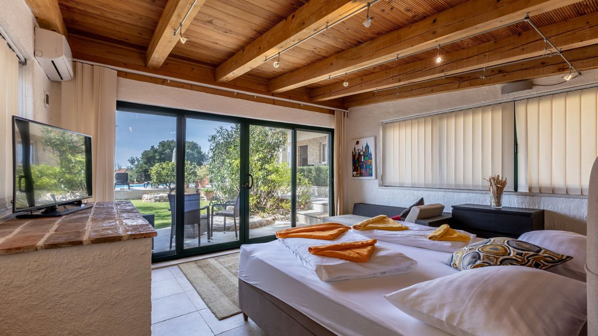 Villa con vista mare aperta