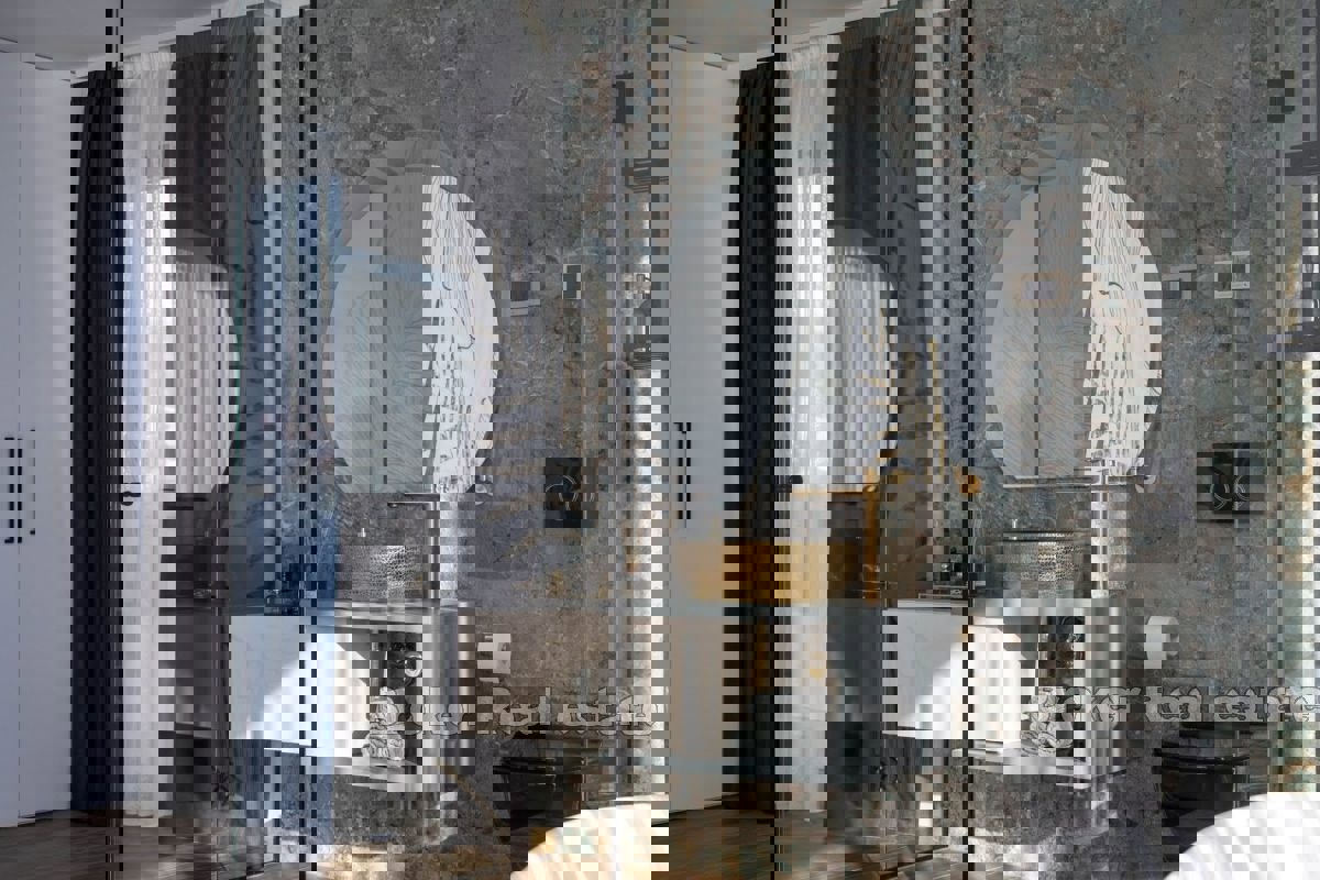 Attico vista mare in posizione dominante