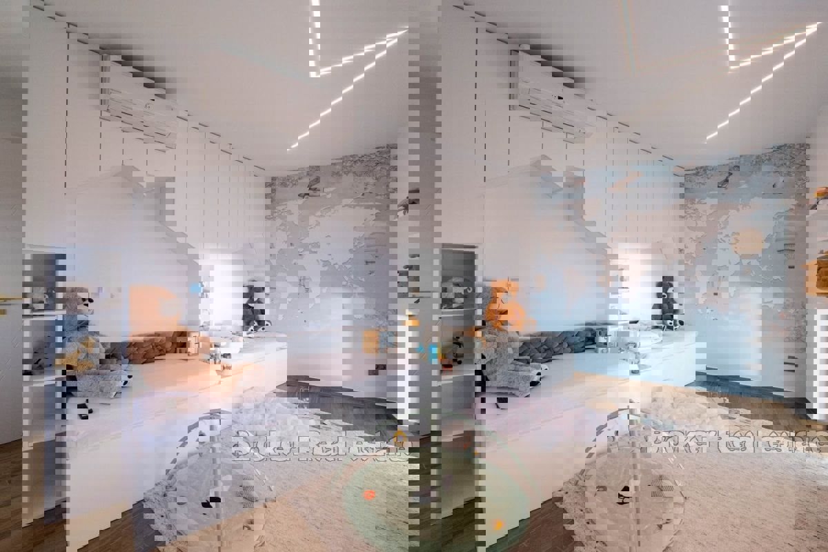 Attico vista mare in posizione dominante