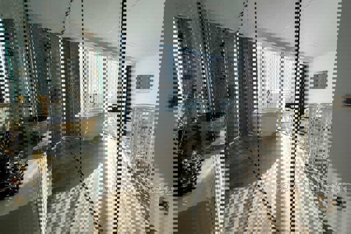 Attico vista mare in posizione dominante