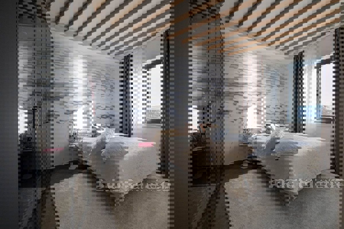 Attico vista mare in posizione dominante