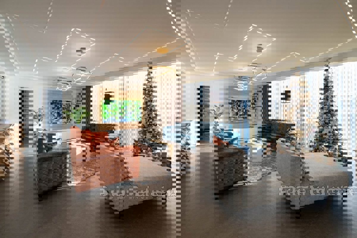 Attico vista mare in posizione dominante