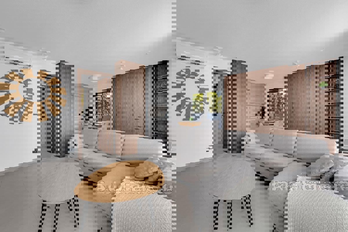 Appartamento di lusso in prima fila sul mare