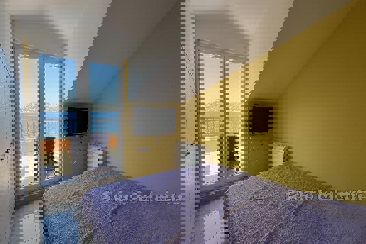 Bella casa, prima fila al mare