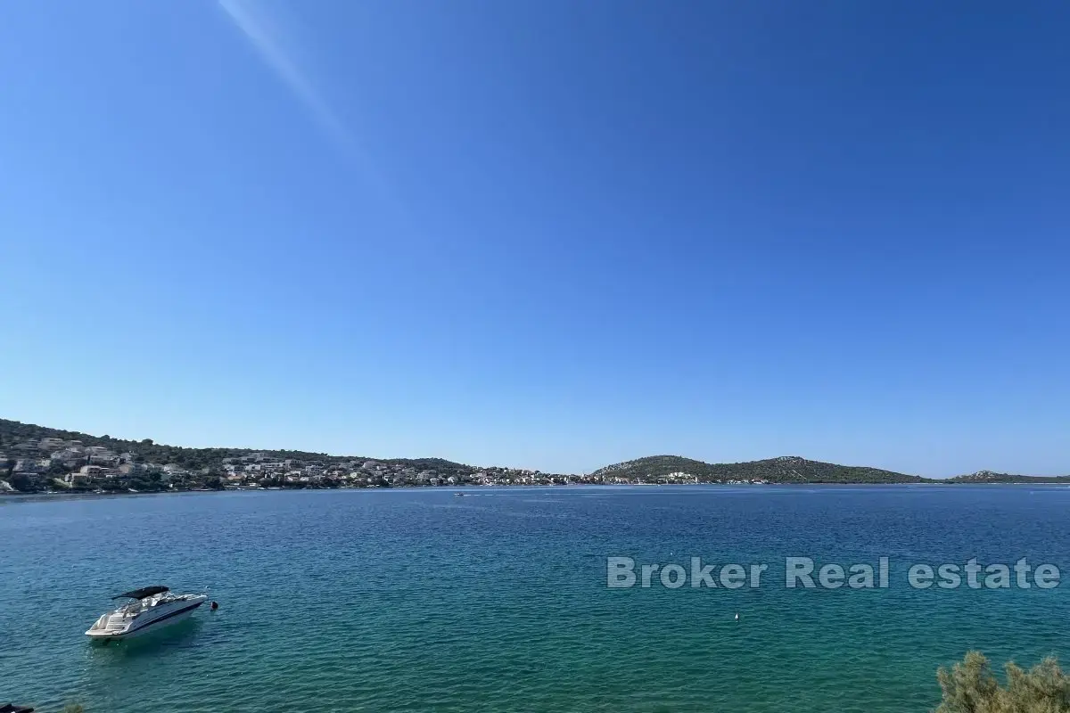 Bella casa, prima fila al mare