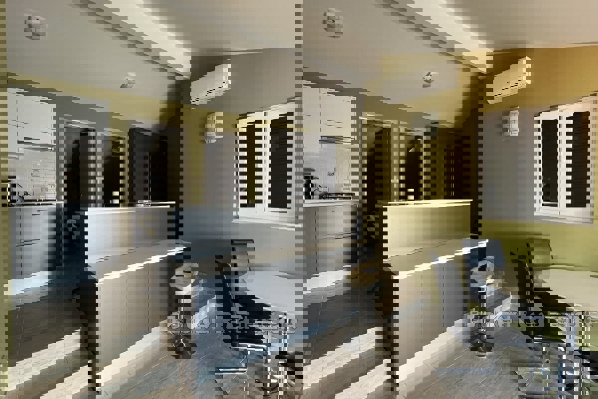 Bella casa, prima fila al mare