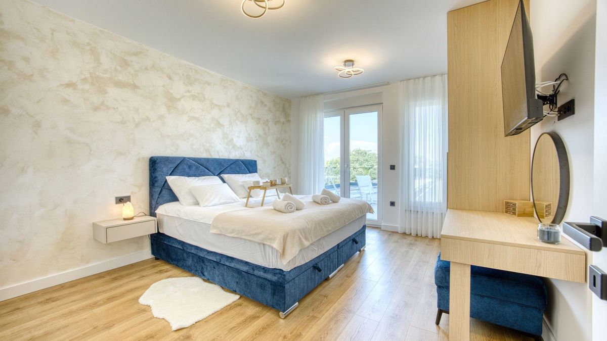 Villa moderna in posizione tranquilla vicino al mare
