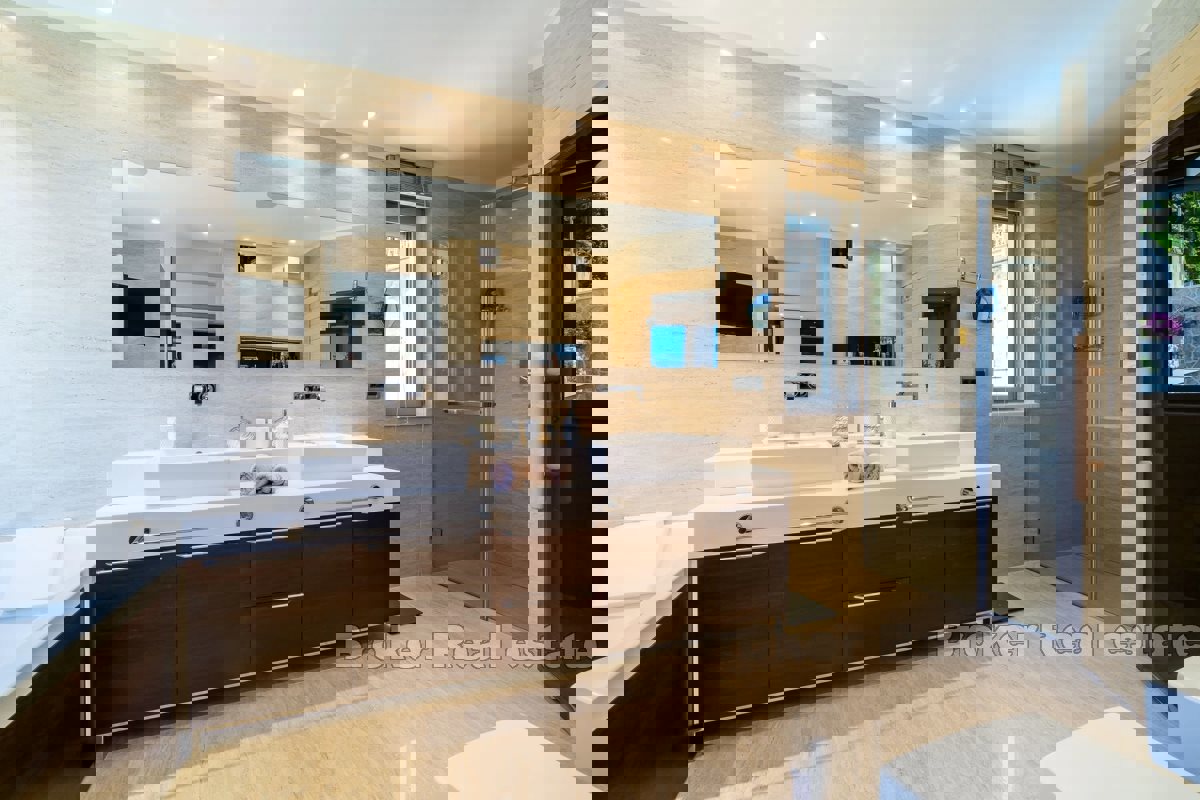 Una villa straordinaria nelle immediate vicinanze del centro storico