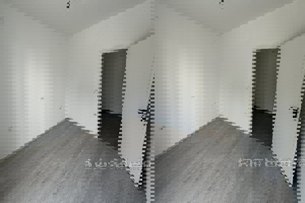 Appartamento con tre camere da letto con vista mare