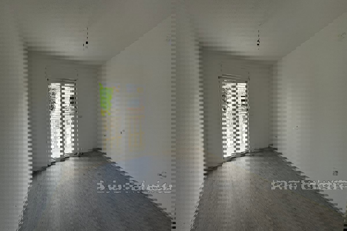 Appartamento con tre camere da letto con vista mare