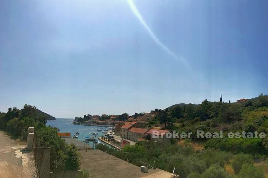 Terreno edificabile con vista mare