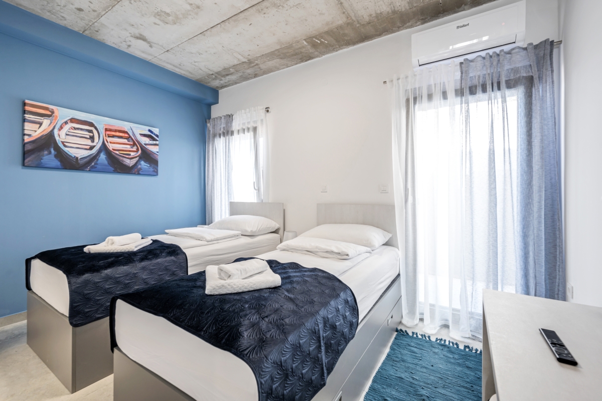 Villa moderna con vista mare aperta