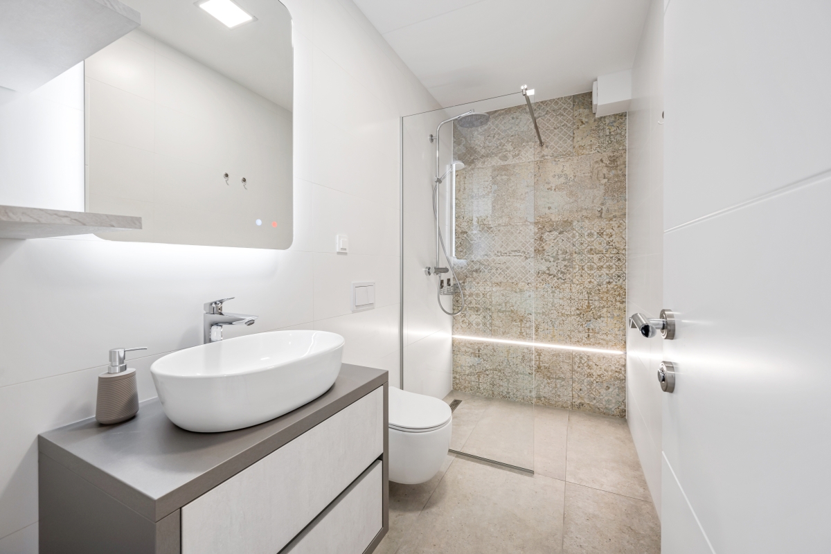 Villa moderna con vista mare aperta