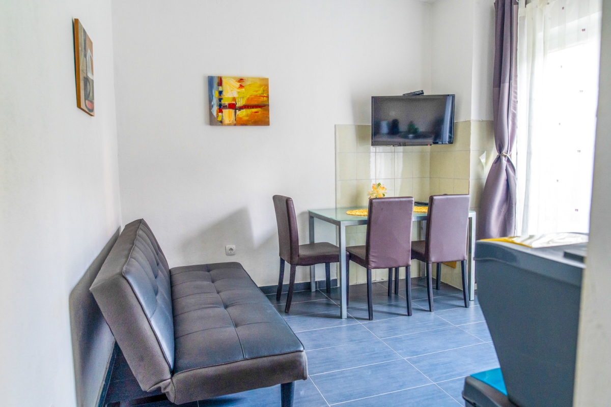 Casa bifamiliare in prima fila sul mare