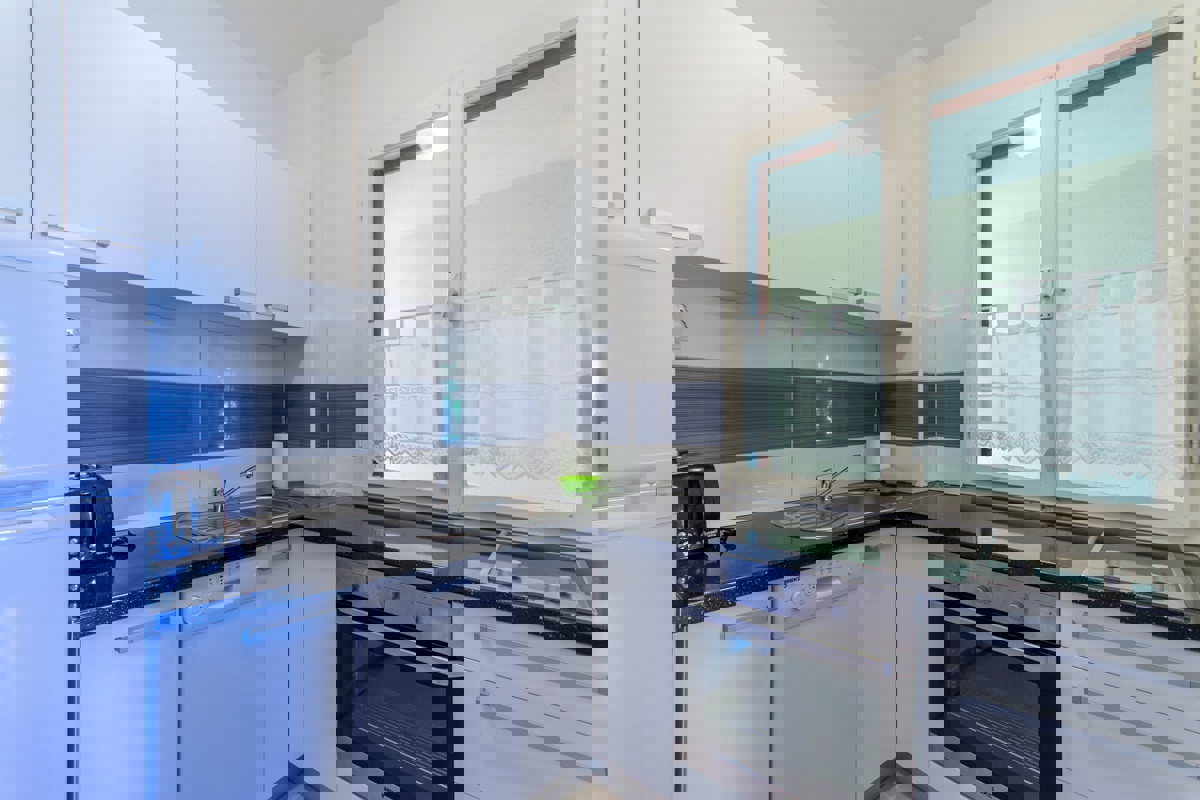 Palazzina con piscina