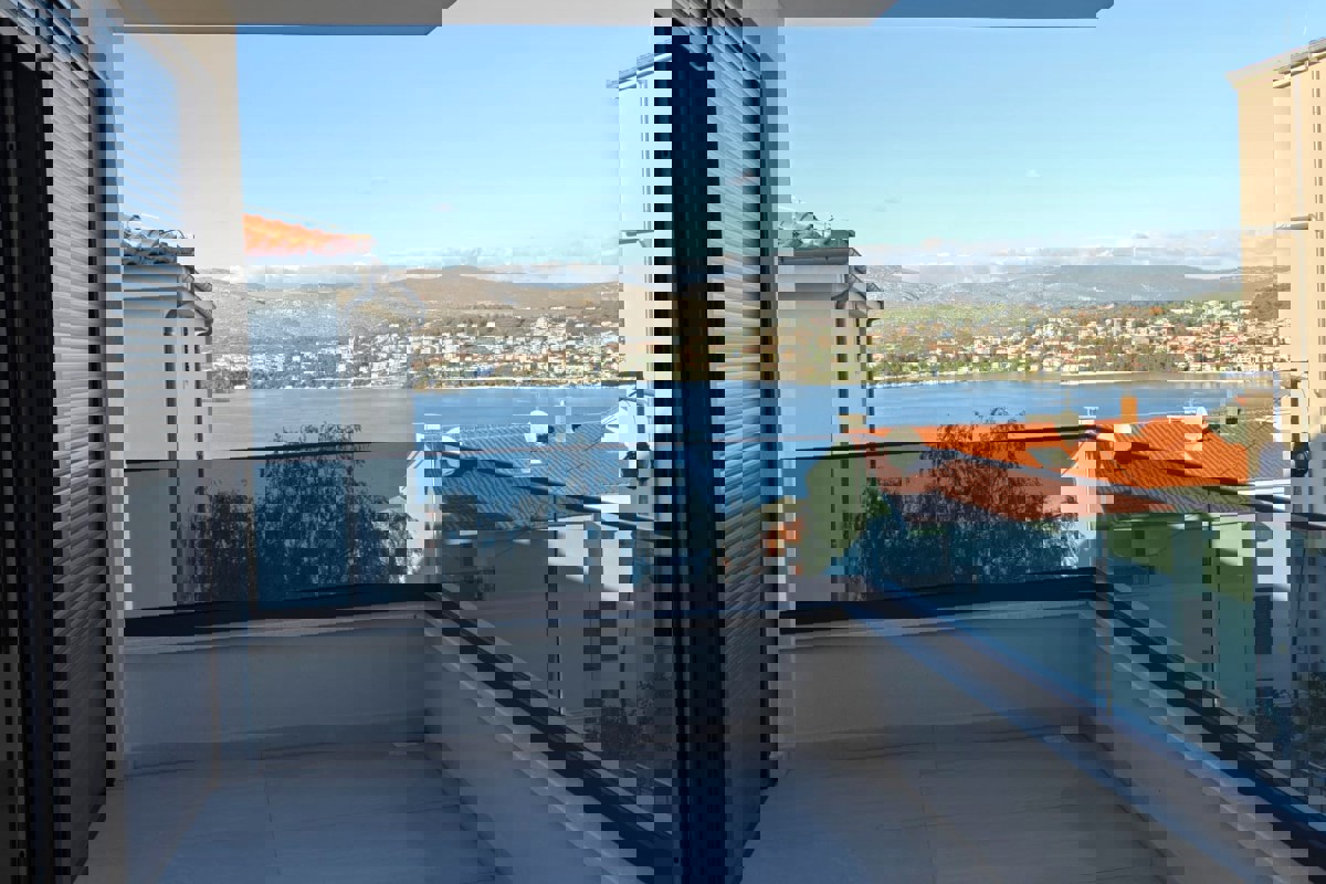 Comodo appartamento con tre camere da letto in un nuovo edificio