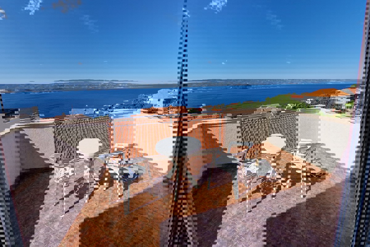 Palazzina con vista mare