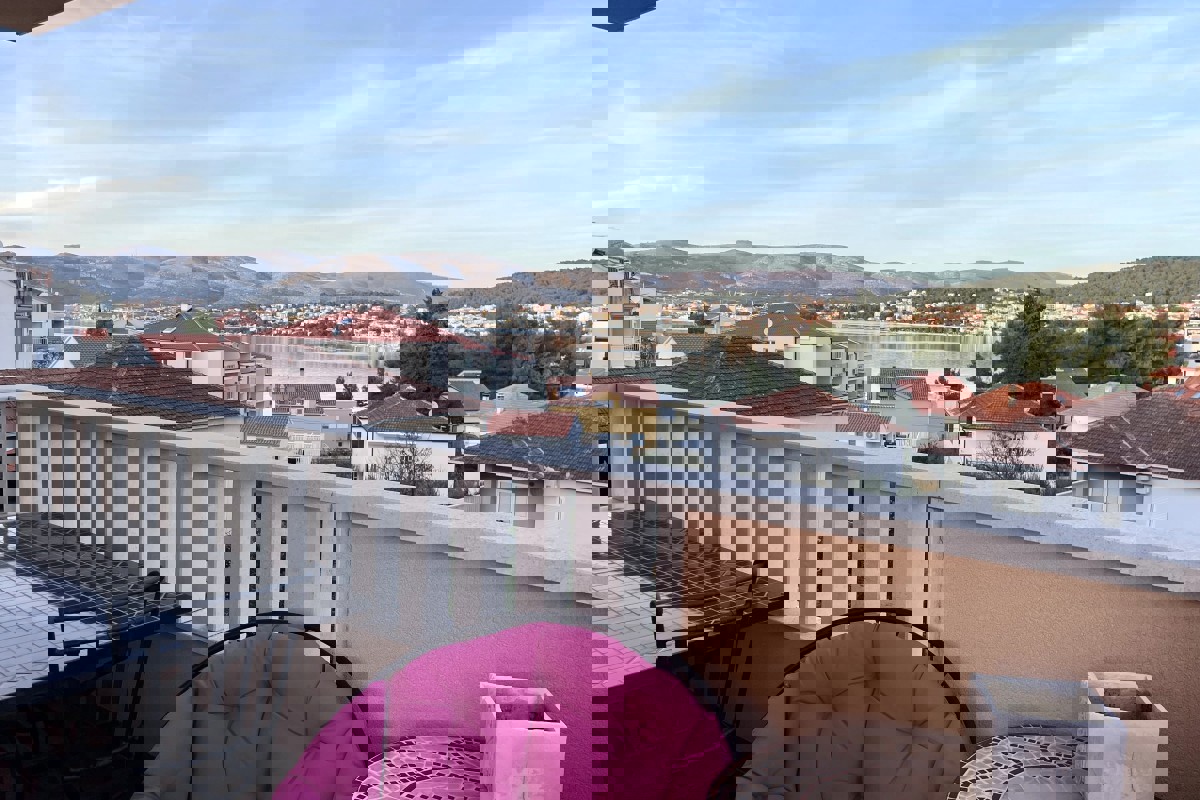 Appartamento con due camere da letto con vista mare