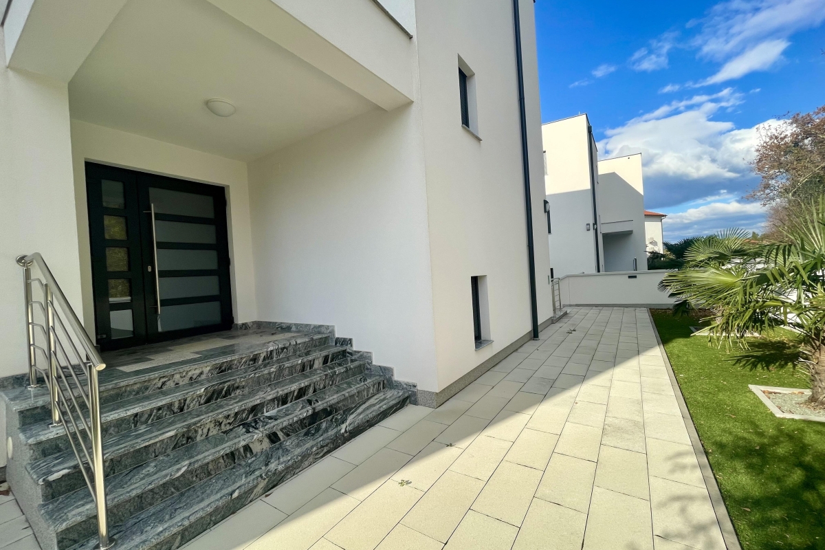 Appartamento con vista mare