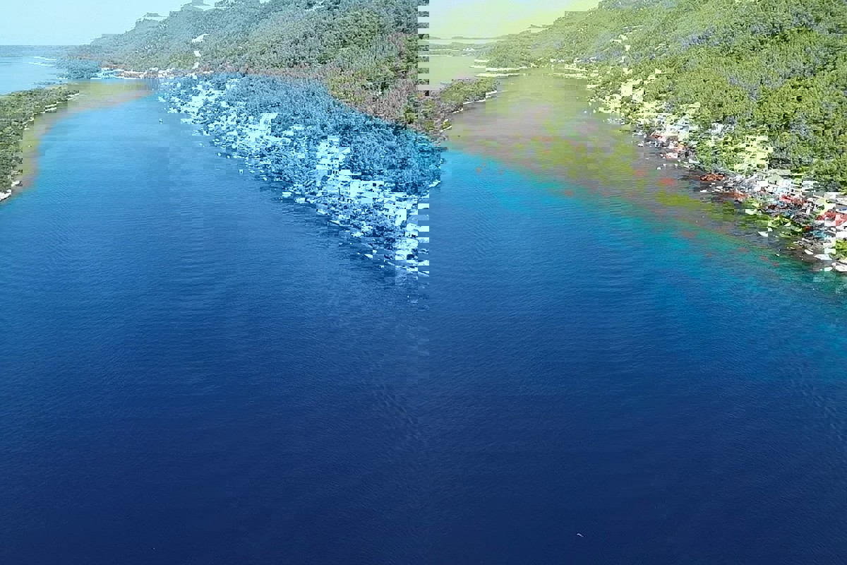 Terreno edificabile con vista mare