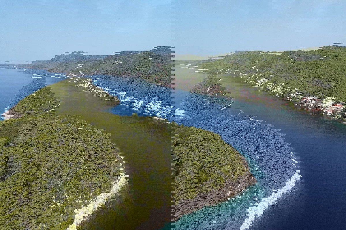 Terreno edificabile con vista mare