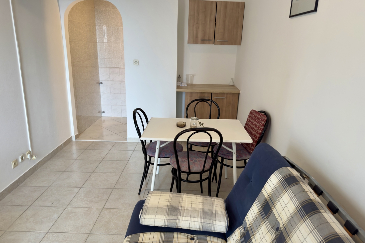 Palazzina in prima fila sul mare