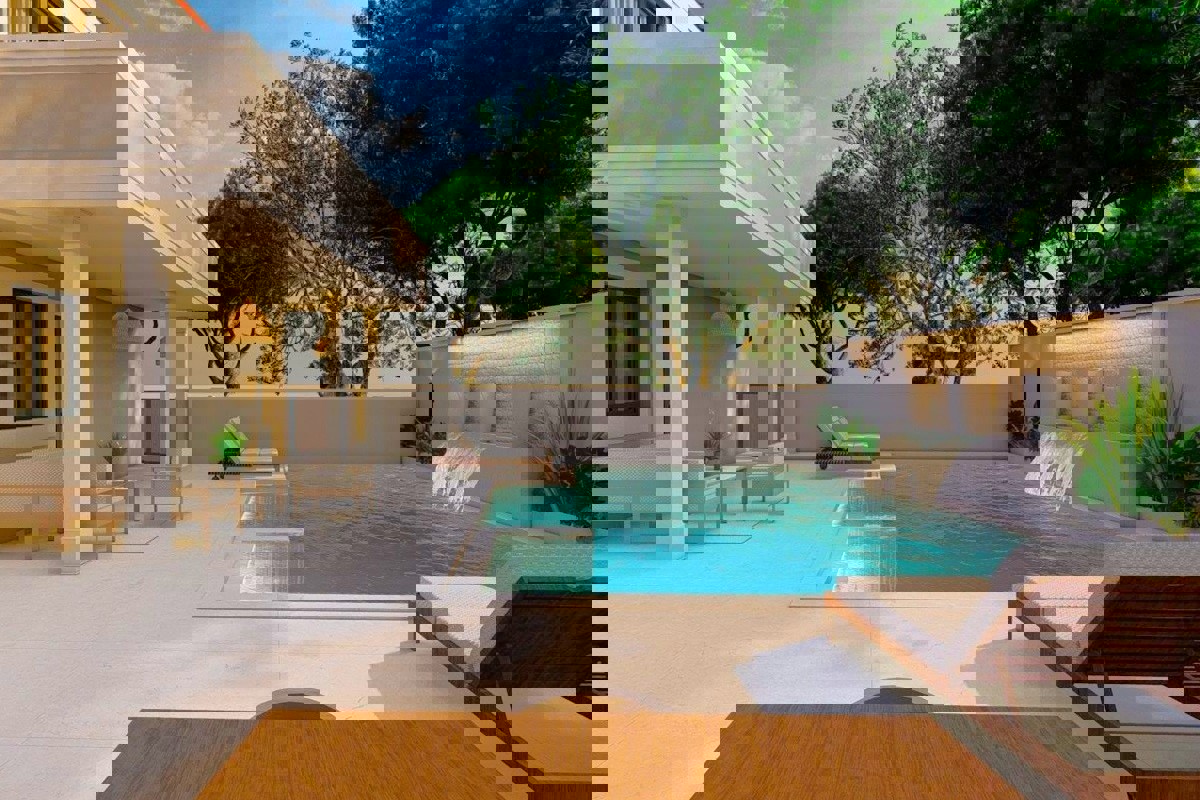 Villa in prima fila al mare