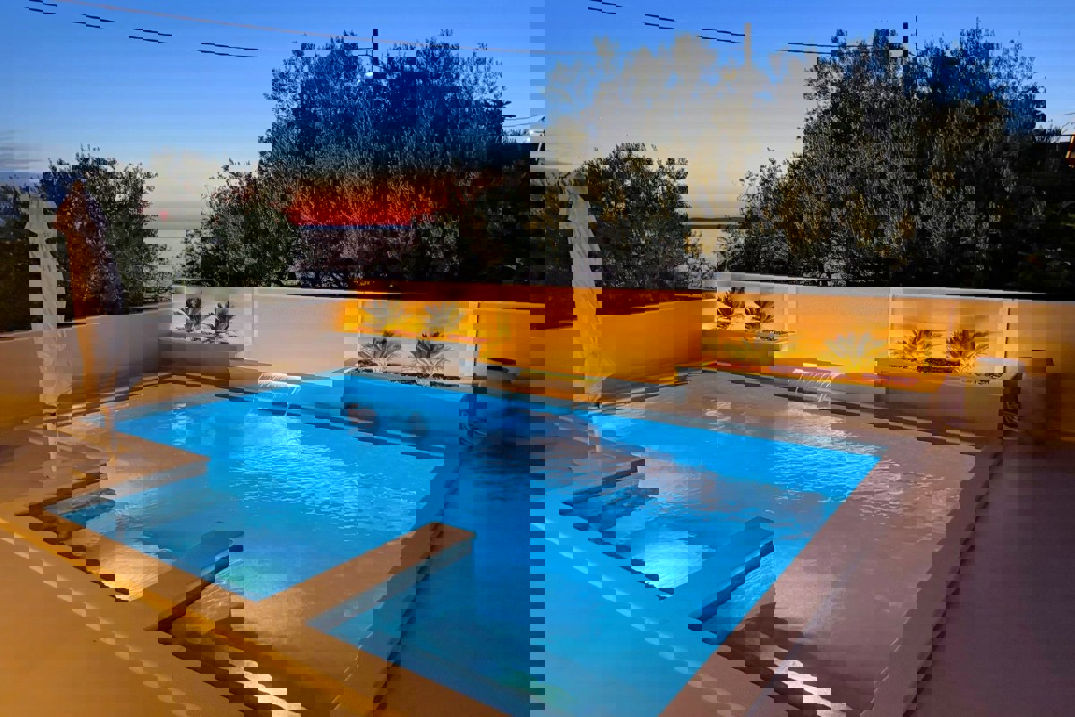 Villa in prima fila al mare