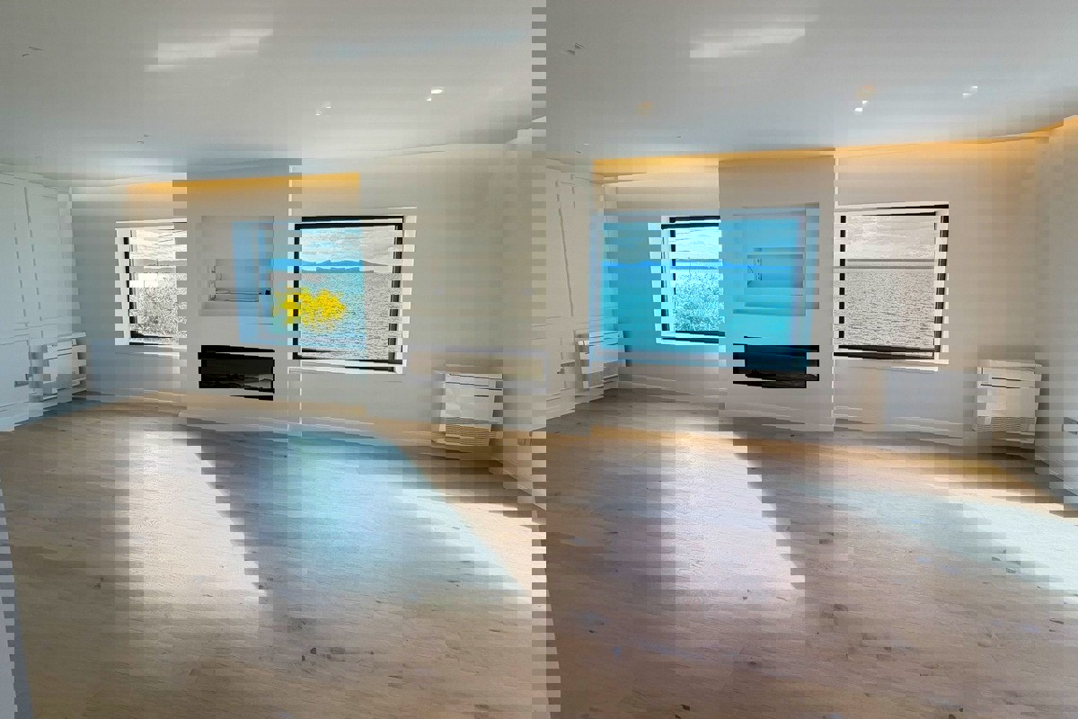 Villa in prima fila al mare