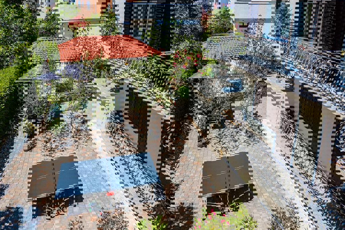 Appartamento duplex con vista mare