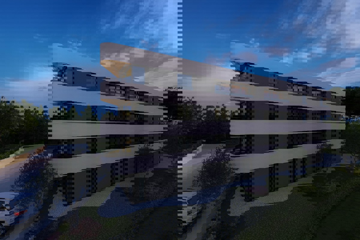 Ampio appartamento moderno con terrazza e vista mare in un nuovo edificio